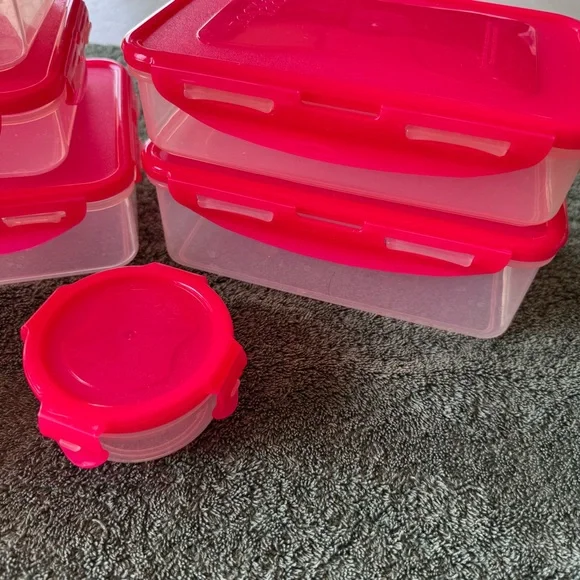 Lock & Lock Pink Food Storage Container Set of 11 - Picture 5 of 14